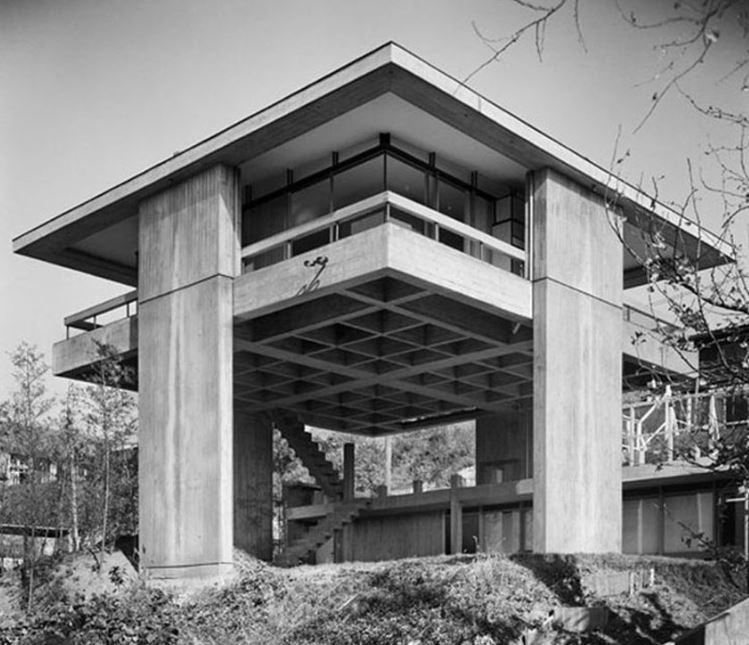 Brutalist architecture: Kiyonori Kikutake, Sky House, 1958. Kikutake Archive.
