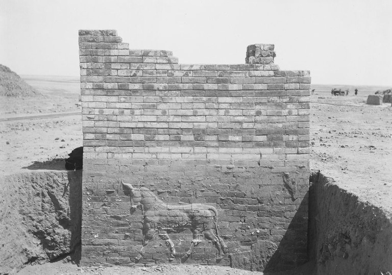 Ishtar gate babylon: Portion of an Ishtar Gate wall found in situ in 1902, Staatliche Museen zu Berlin, Berlin, Germany. Photograph by Olaf M. Teßmervia.
