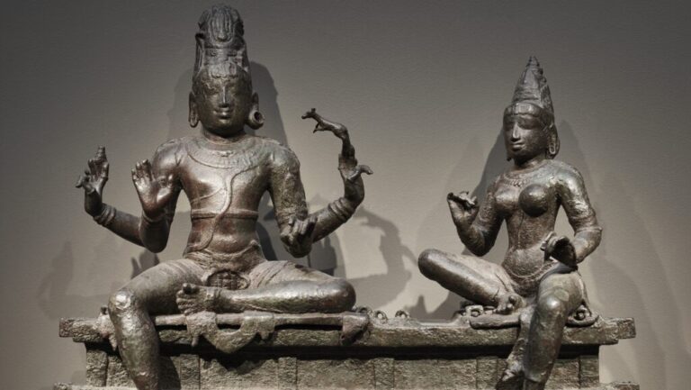 Chola bronzes: Shiva and Uma (Somaskanda), ca. 1100–1200. National Museum of Asian Art, Smithsonian, Washington, DC, USA. Detail.
