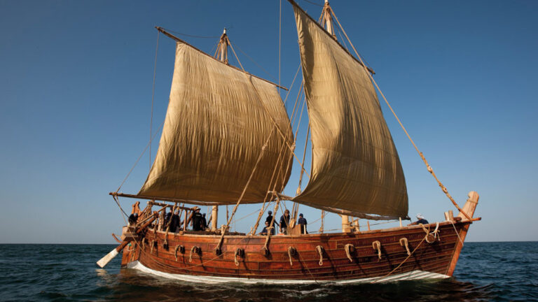 Belitung Shipwreck: The Jewel of Muscat, a ship constructed based on the Belitung wreck, Oman sea trials. Public Service Division website, Govt. of Singapore. Detail.
