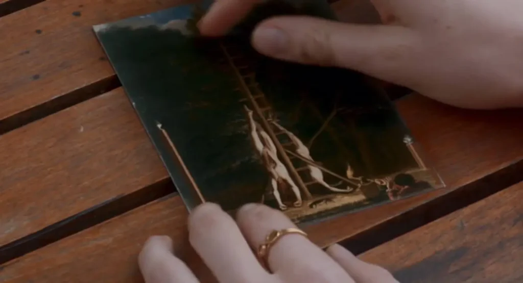 Brothers De Witt: Still from Killing Eve, S02E04. BBC America.
