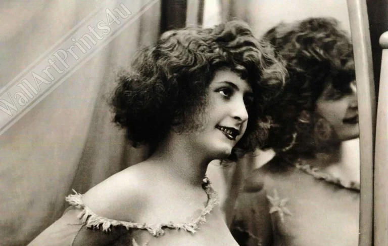 Victorian Erotica and Pornography: Victorian Erotic Photo, 1833, UK. Wall Art Prints. Detail.
