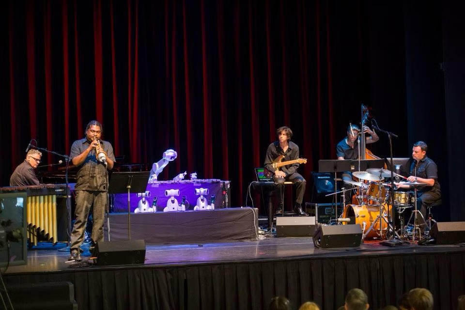 art and ai: Georgia Tech Center for Music Technology, Shimon, 2019, TivoliVredenburg, Utrecht, Netherlands. Project’s website.
