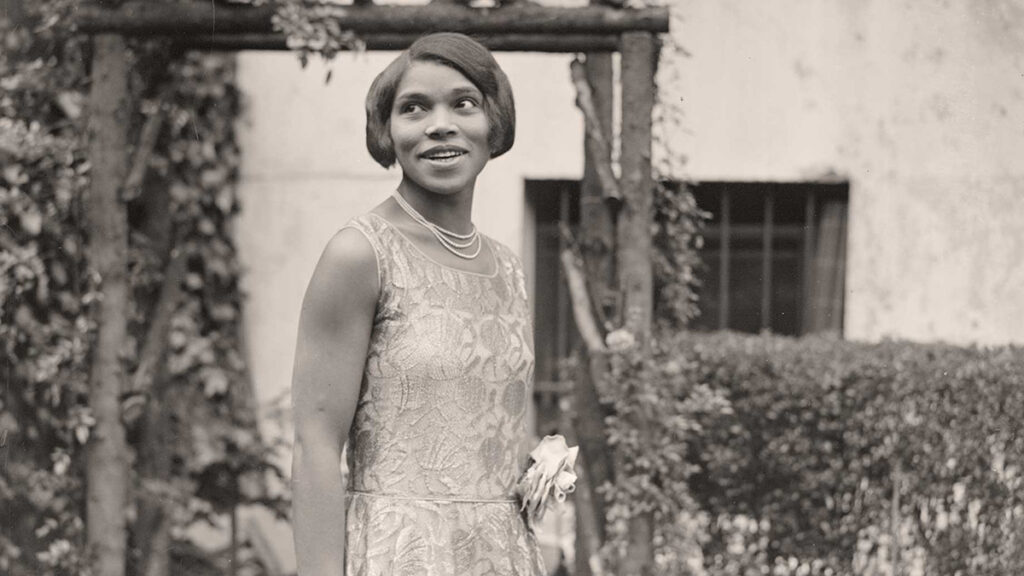 marian anderson: Photograph of Marian Anderson. The Kennedy Center.
