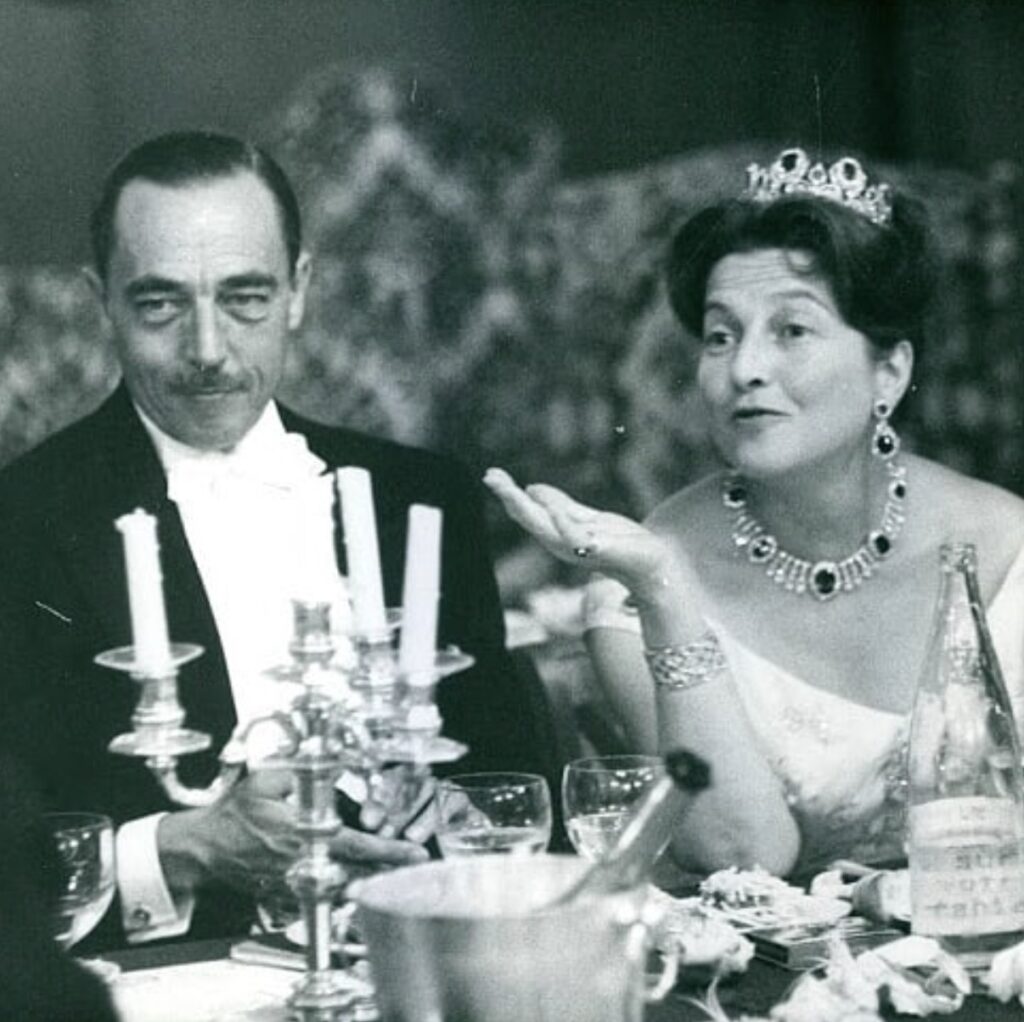 french crown jewels: Princess Isabelle of Orléans-Braganza wearing the tiara, necklace, and earrings. The Royal Watcher.
