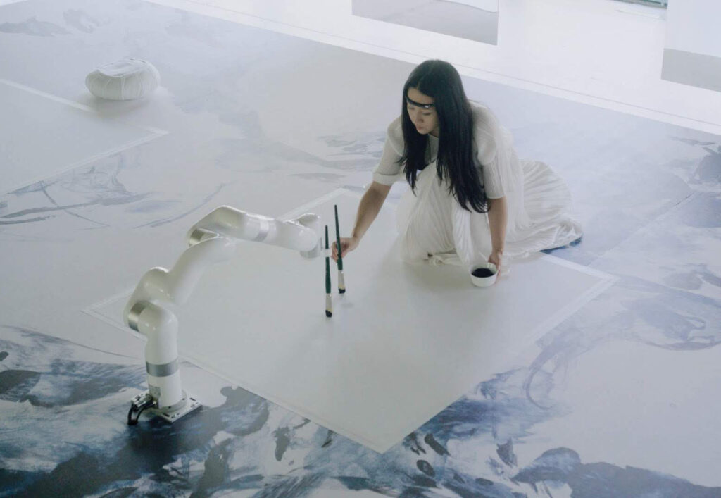 art and ai: Sougwen Chung, Assembly Lines, 2022, Espoo Museum of Modern Art, Espoo, Finland. Artist’s website.
