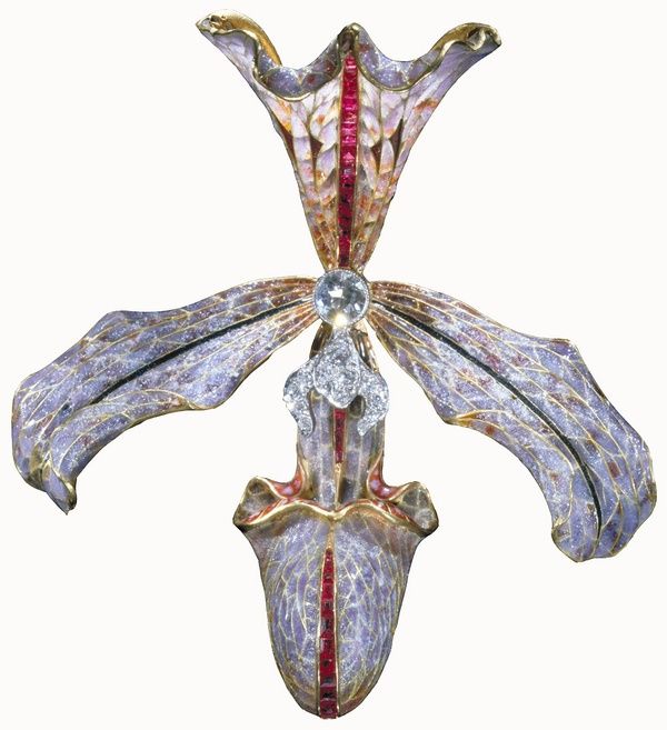 Art Nouveau jewelry: Philippe Wolfers, Hair Ornament with the Shape of an Orchid, 1905–1907, Victoria and Albert Museum, London, UK.
