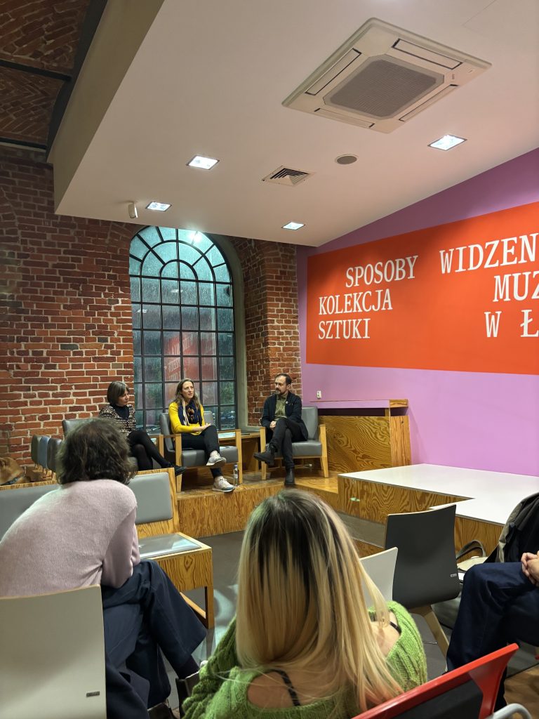 Muzeum Sztuki Łódź: Meeting between staff members of the Museum Sztuki in Łódź and the Lenbachhaus, 2025. Courtesy of Muzeum Sztuki in Łódź.
