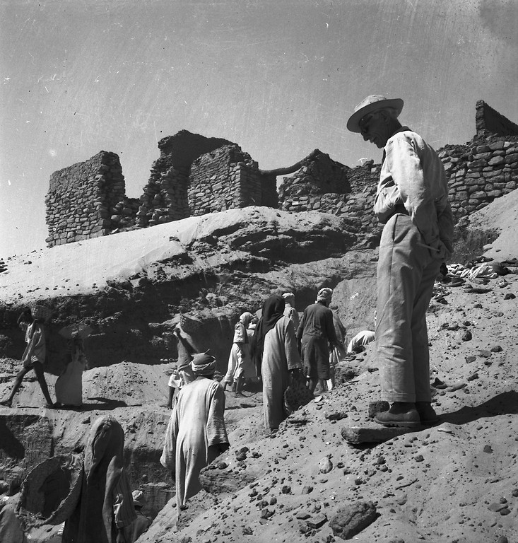 Faras: Professor Kazimierz Michałowski during the excavations at Faras, 1960s, National Museum in Warsaw, Warsaw, Poland. Photograph by Tadeusz Biniewski. Courtesy of Archive of Institute of Mediterranean and Oriental Cultures PAS.
