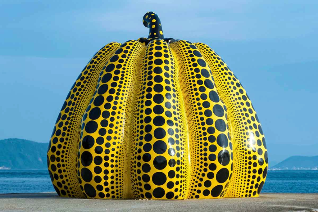 pop art women: Yayoi Kusama, Yellow Pumkin, 1994. Hypebeast.
