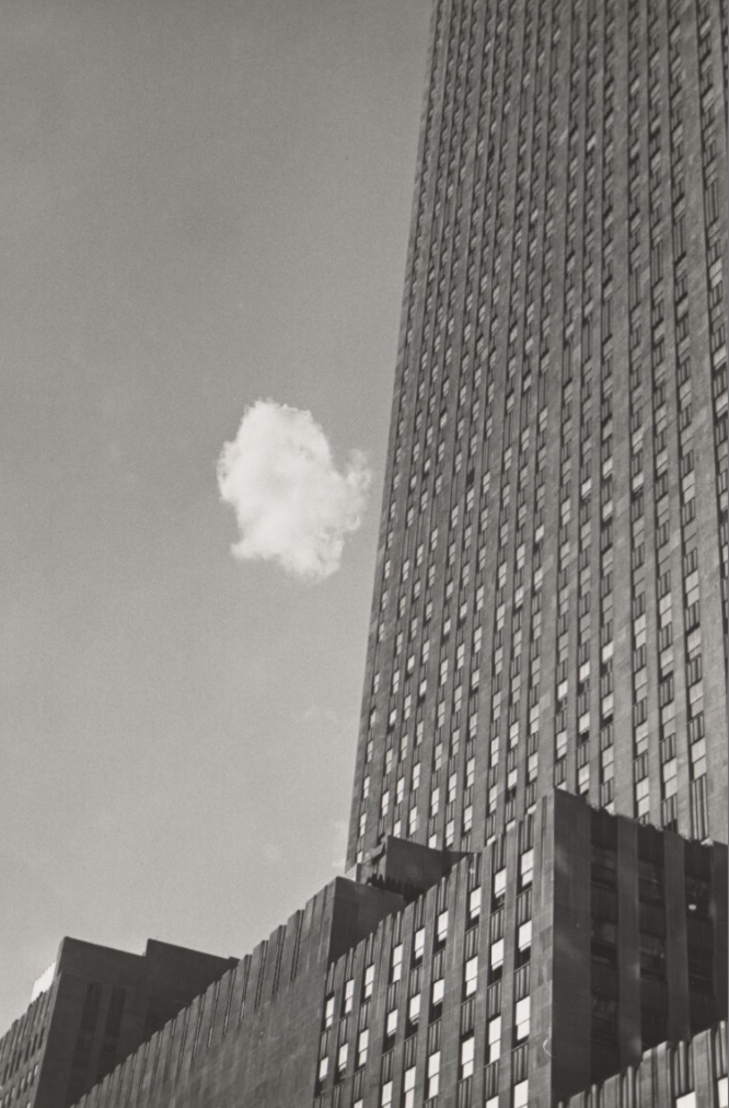 André Kertész: André Kertész, Lost Cloud, 1937, Museum of Modern Art, New York City, USA.
