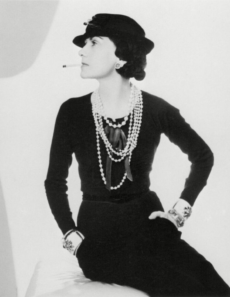 coco chanel designs: Gabrielle “Coco” Chanel in her little black dress. Fashion Illiteracy.
