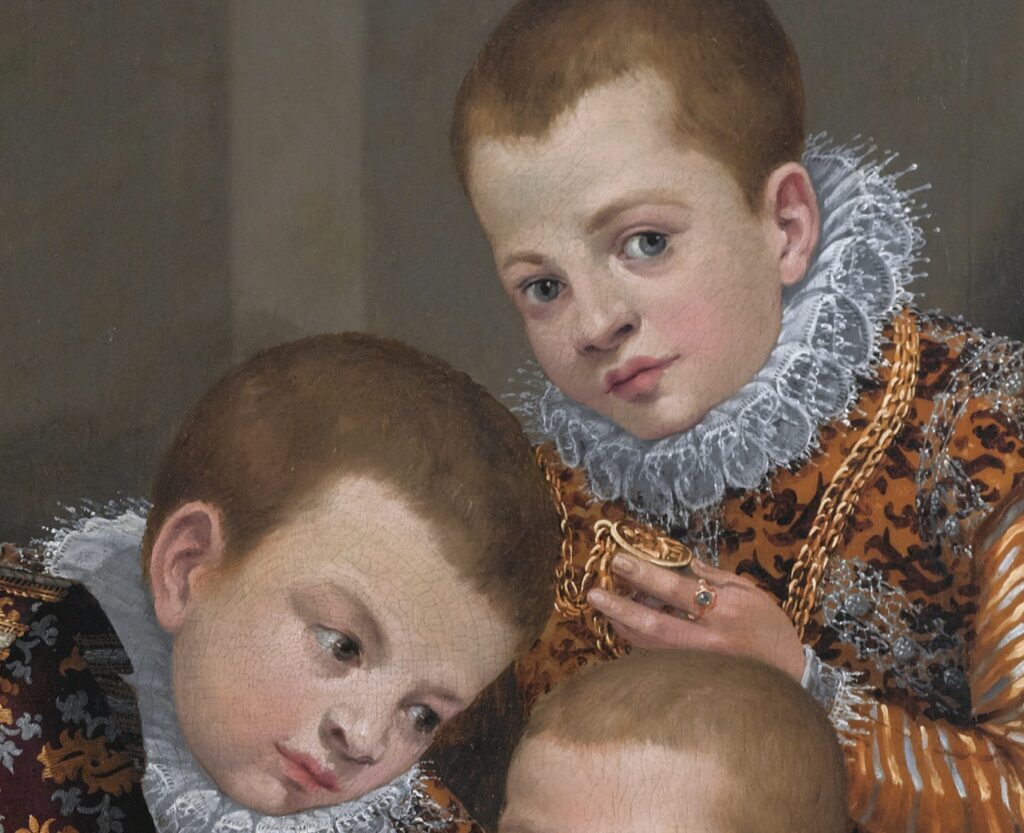 children jewelry: Lavinia Fontana, Portrait of Bianca degli Utili Maselli and Her Children, ca. 1604–1605, Fine Arts Museums of San Francisco, San Francisco, CA, USA. Detail.
