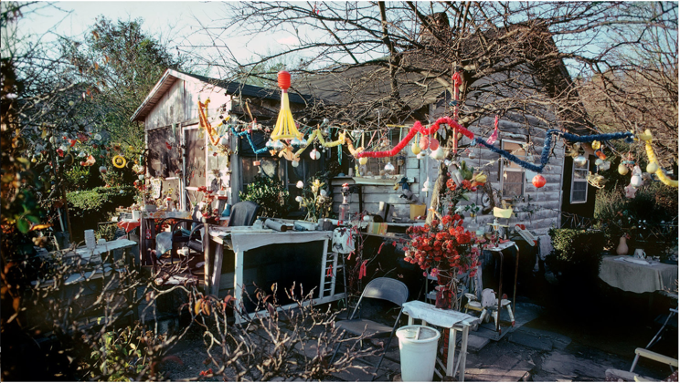 Nellie Mae Rowe: Nellie Mae’s Playhouse. Vinings Historic Preservation Society.

