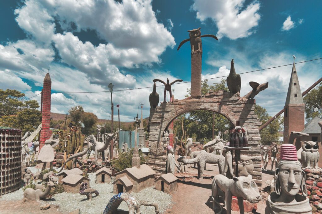 owl in art: Helen Martins, Owl House, 1945–1978, Nieu-Bethesda, South Africa. karooheartland.com
