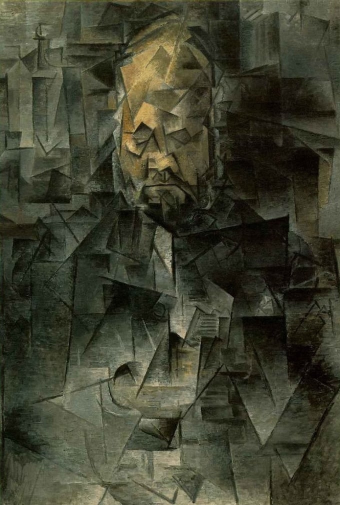 iconic cubist paintings: Pablo Picasso, Portrait of Ambroise Vollard, 1910, Pushkin Museum, Moscow, Russia.
