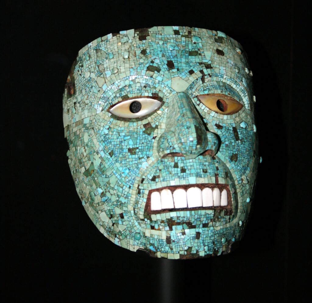 damien hirst for the love of god: Aztek mask of Xiuhtecuhtli, British Museum, London, UK. Photograph by AndonicO via Wikimedia Commons (CC BY 2.5).
