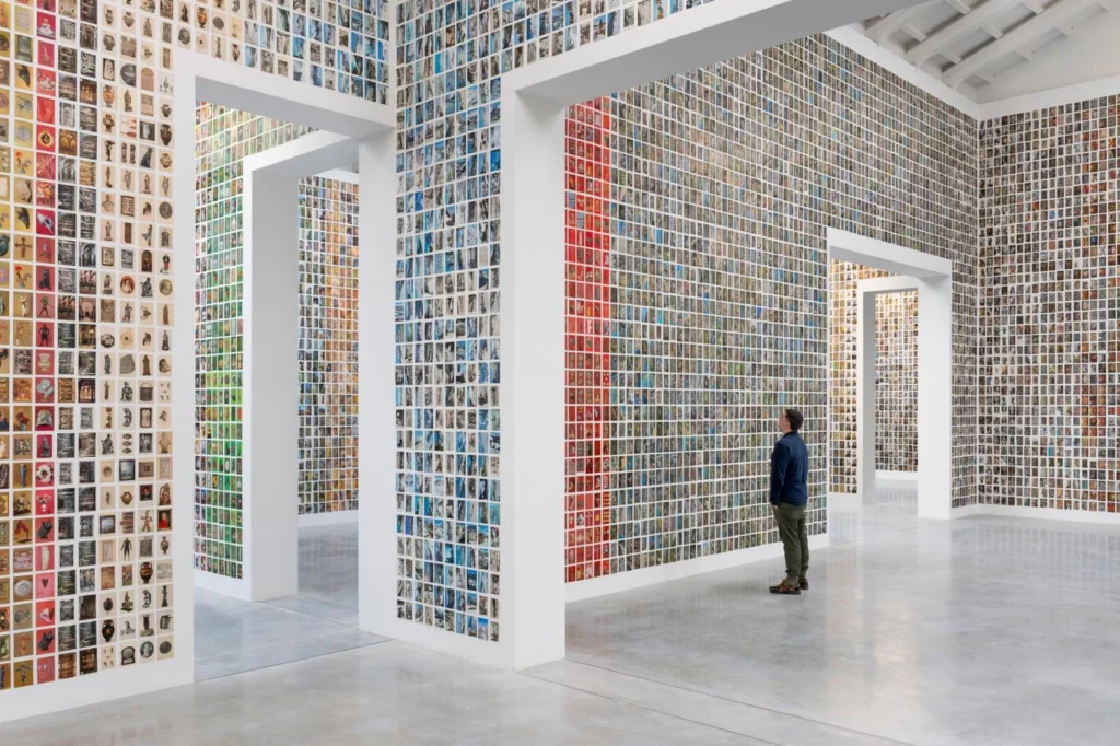 2026 venice biennale: Oriol Vilanova, Los restos, 2026, Venice Biennale, Venice, Italy. © Roberto Ruiz. AC/E.
