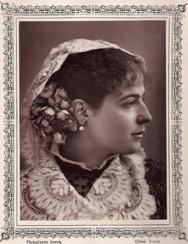 Rosita Mauri: Félix Nadar, Portrait of Rosita Mauri, 1881. Wikimedia Commons (public domain).
