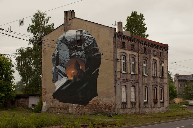 upper silesia: Axel Void, Mediocre series, 2015, Wiosny Ludów 62, Katowice, Poland. streetartnews.net.
