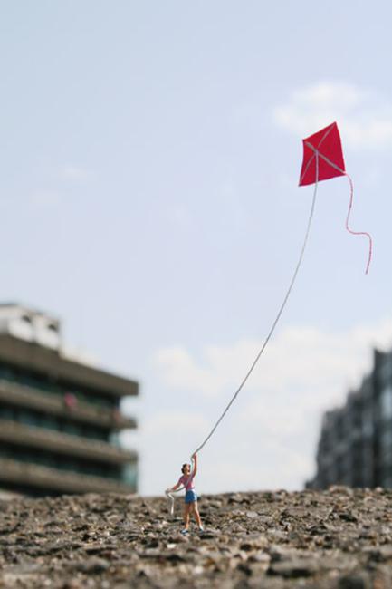 Slinkachu: Slinkachu, High as a Kite. Street Art London.
