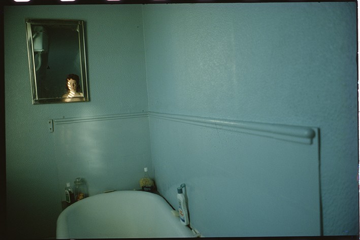 mirrors in art: Mirrors in art: Nan Goldin, Self-Portrait in Blue Bathroom, London, 1980, Museum of Modern Art, New York City, NY, USA.
