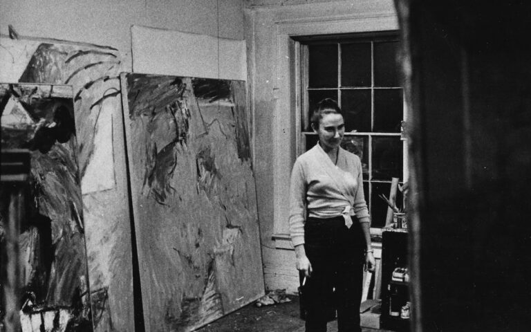 Pat Passlof: Pat Passlof in her studio. Vasari 21.
